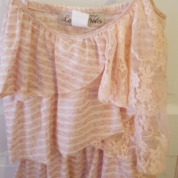 Ruffled pink tank top - Picture 4 of 4